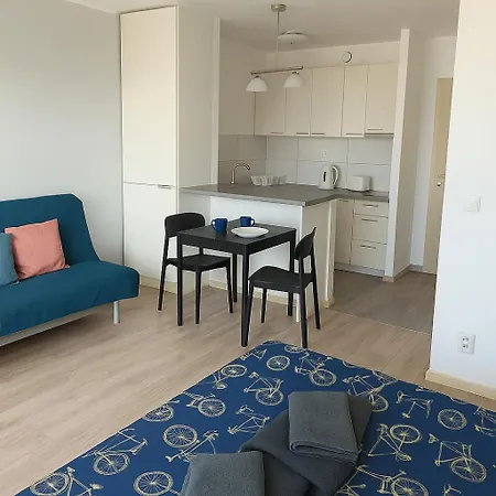 Good Night In Apartman